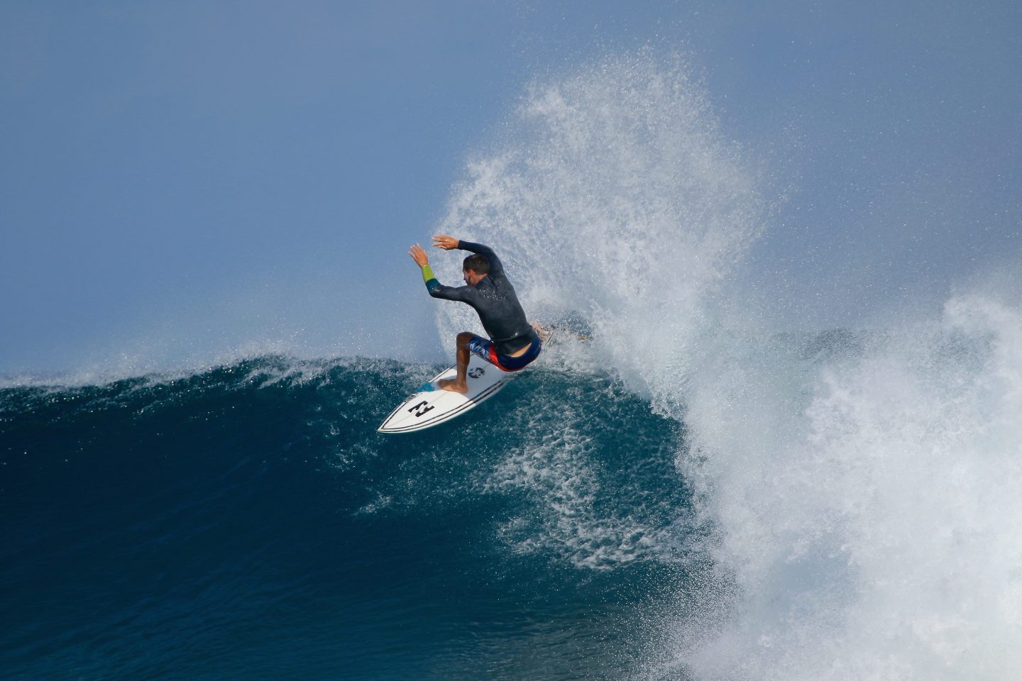 Local-Islander-Surfing