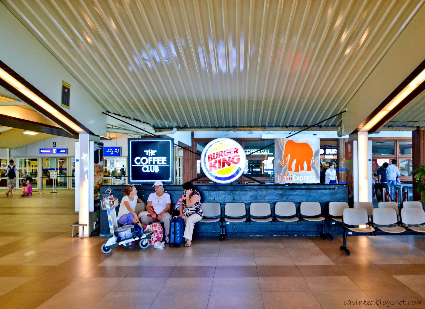 Burger-King-at-Velana-International-Airport-in-Maldives