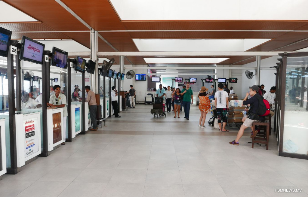 Tourist-Representative-Counters-at-Velana-International-Airport-in-Maldives
