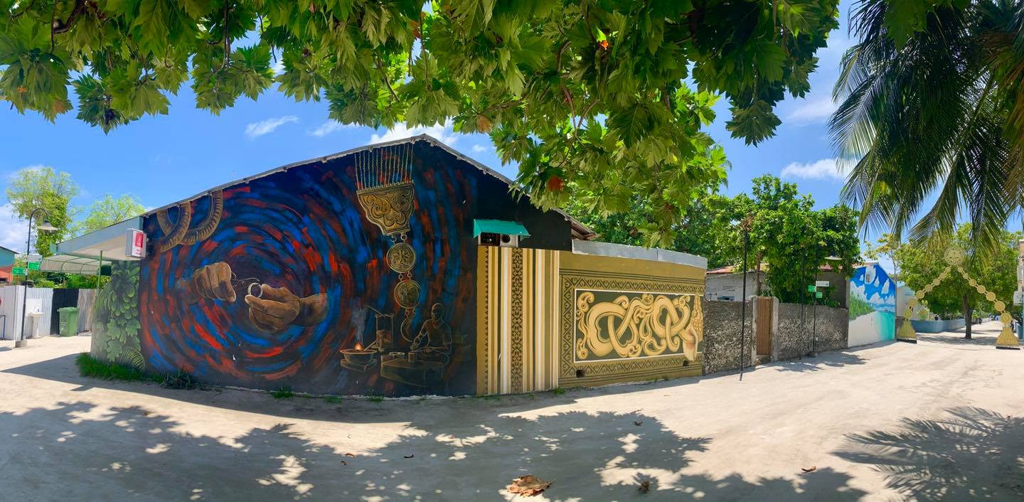 Rinbudhoo-Island-Maldives-street-art